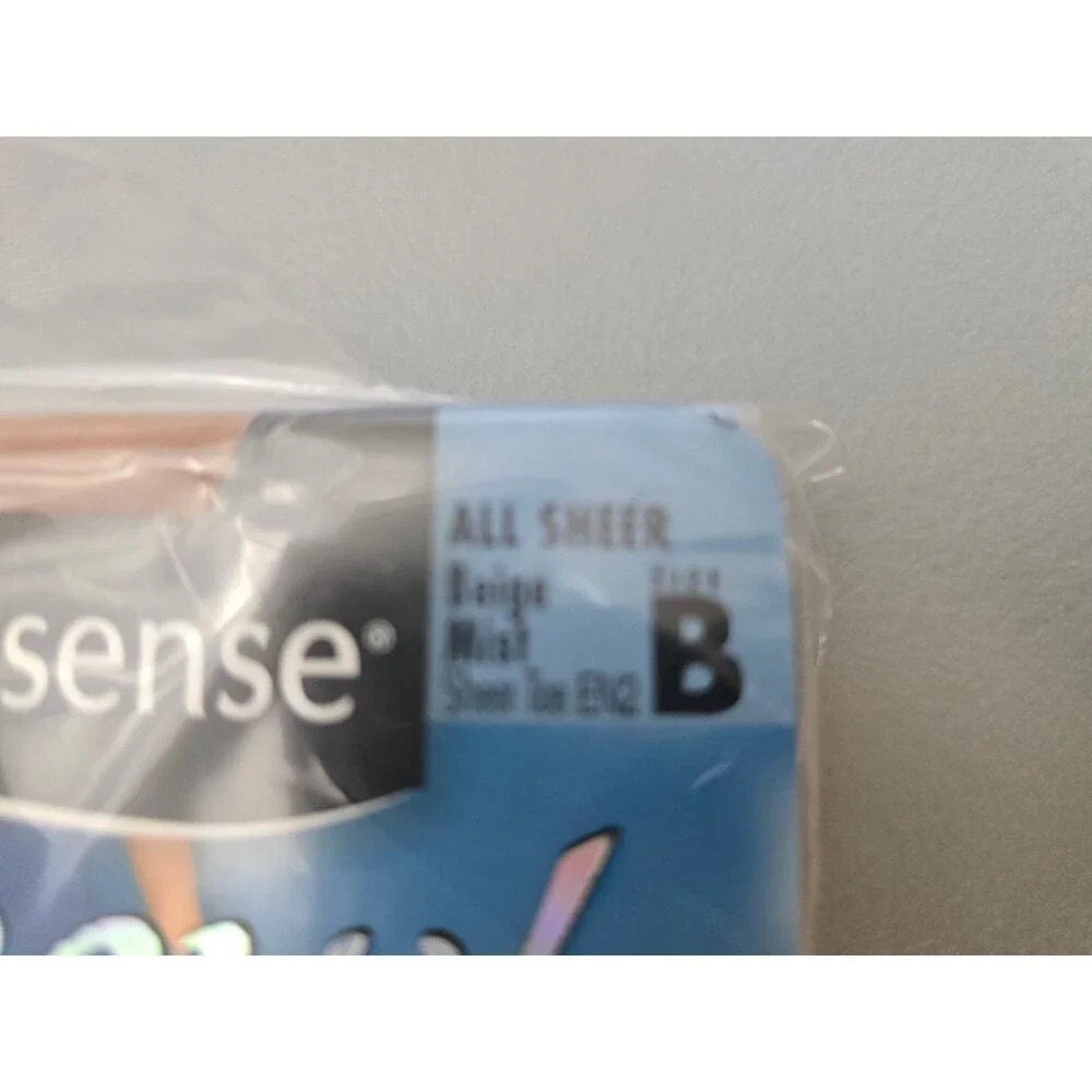 Vintage No Nonsense set of 3 SZ‎ B Pantyhose NIB